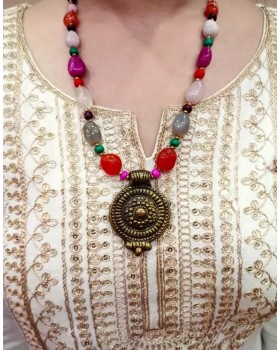 Agate Bead Stone Necklace with Round Brass Pendant